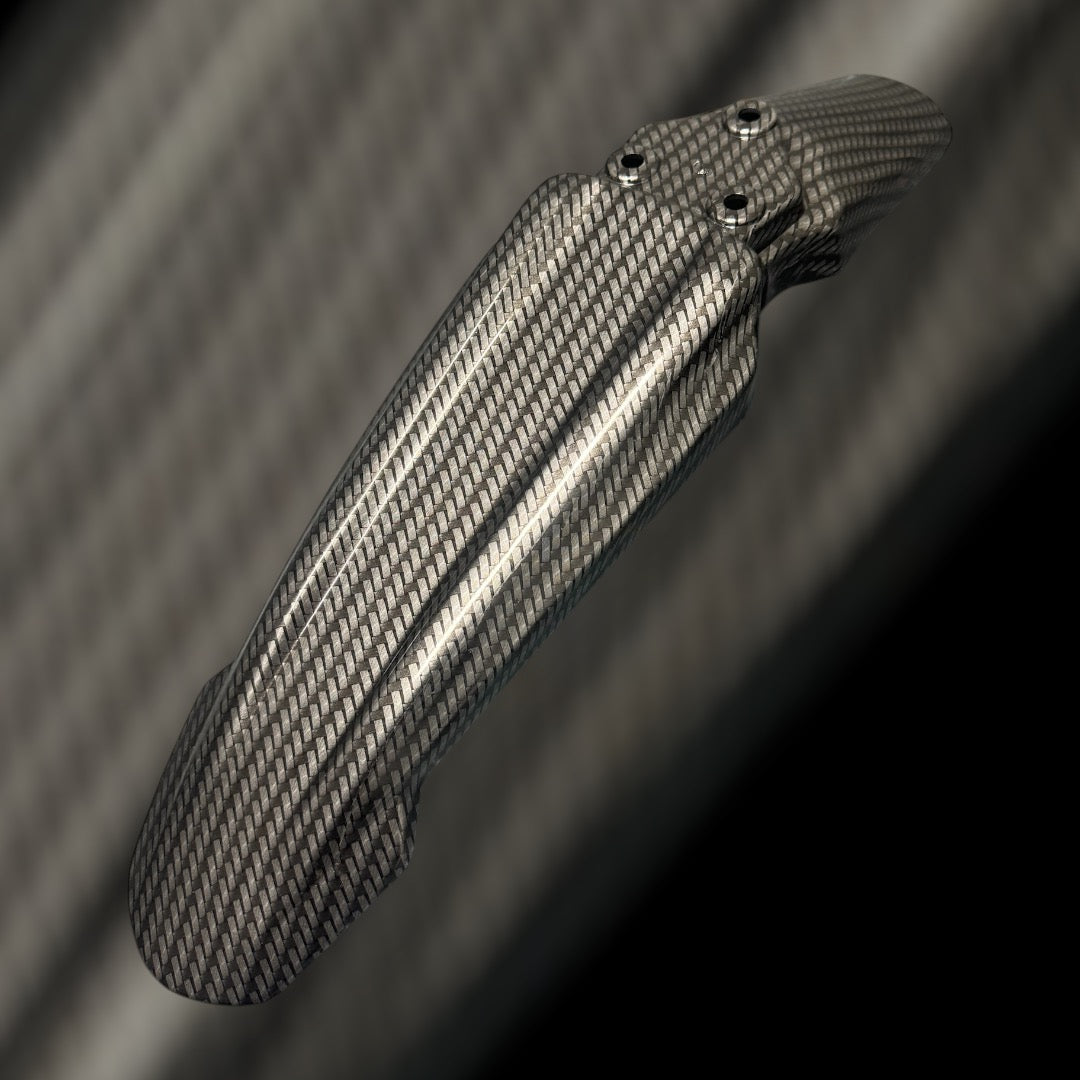 FRONT FENDER/ LOOSE WEAVE CARBON
